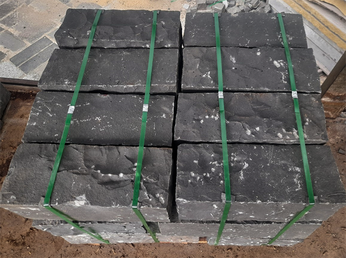Vietnam Black Basalt Wall Bricks